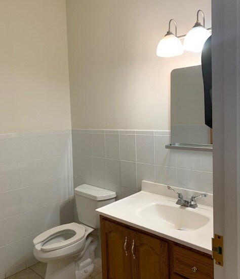 More Photos Of 1954 New York Ave, Huntington Station Office For Lease
