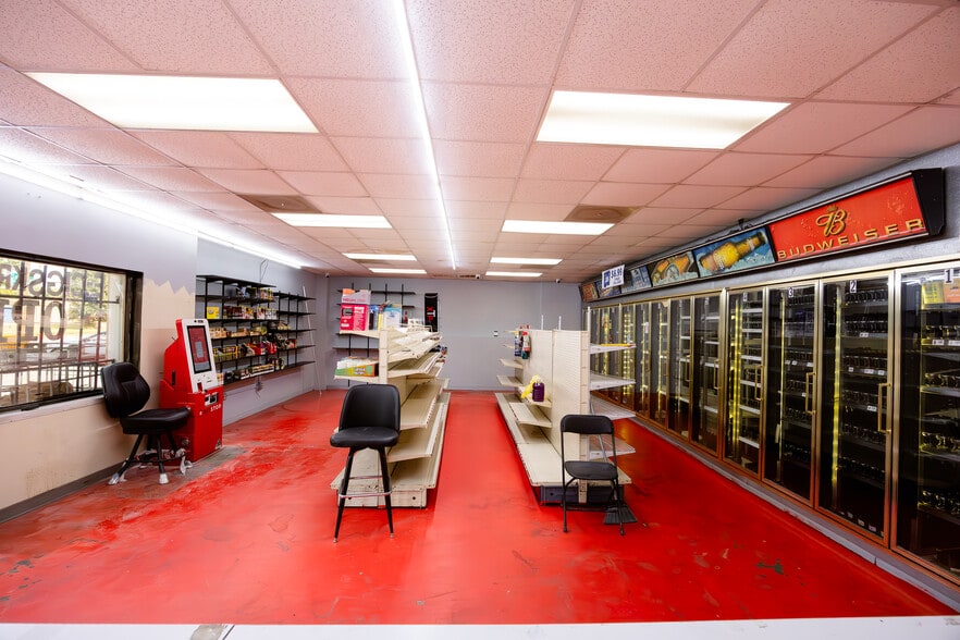 More Photos Of 910 Prospect St, High Point Convenience Store For Lease