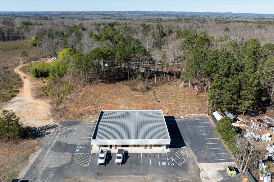 More Photos Of 2536 Carrollton Villa Rica Hwy, Carrollton Office For Lease