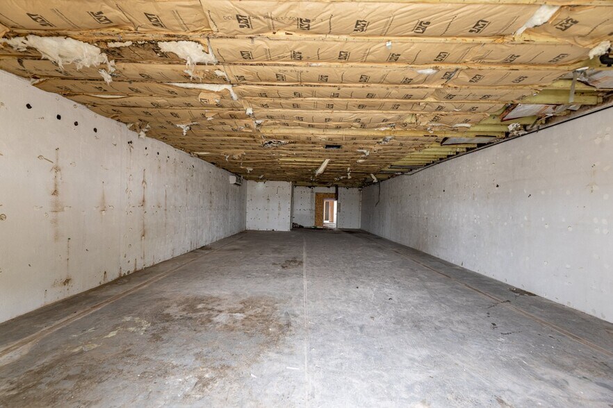 More Photos Of 3311 W Beverly Blvd, Montebello Storefront Retail Office For Sale