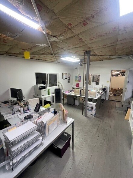 More Photos Of 851 E 60th St, Los Angeles Warehouse For Sale