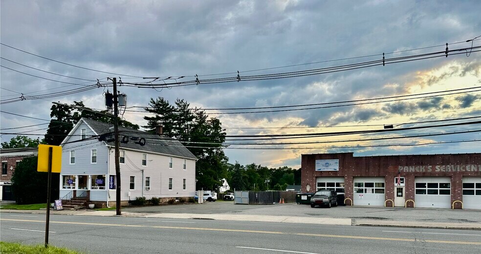 Primary Photo Of , Livingston General Retail For Sale