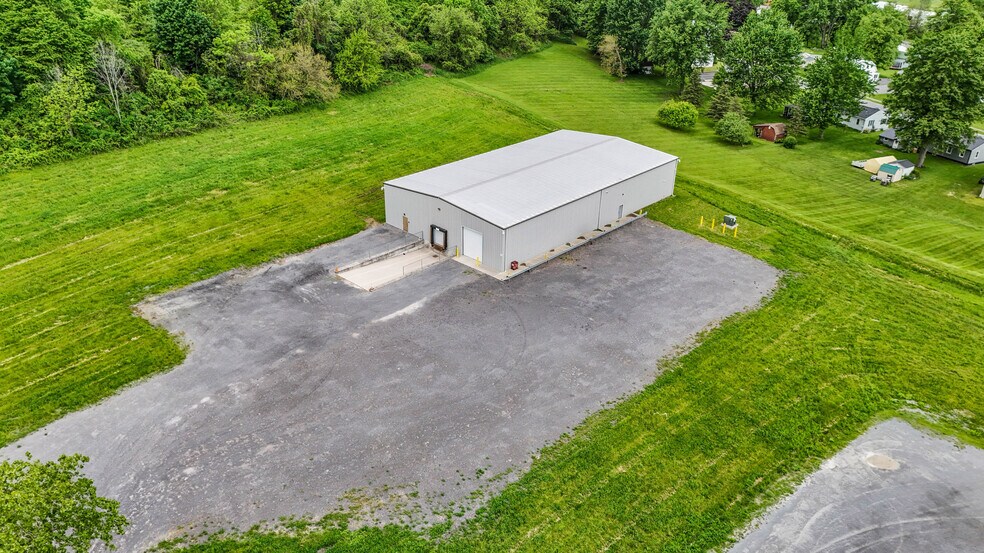 More Photos Of 80 Davis Pky, Clyde Warehouse For Sale