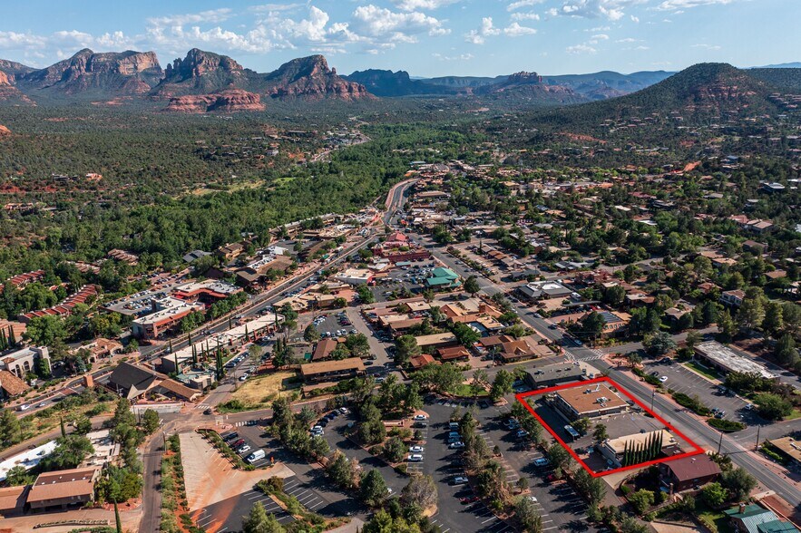 Primary Photo Of 450 Jordan Rd, Sedona Office Residential For Lease