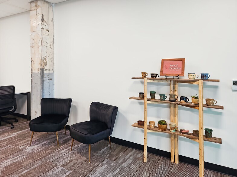 More Photos Of 540 N Broadway, Green Bay Coworking Space