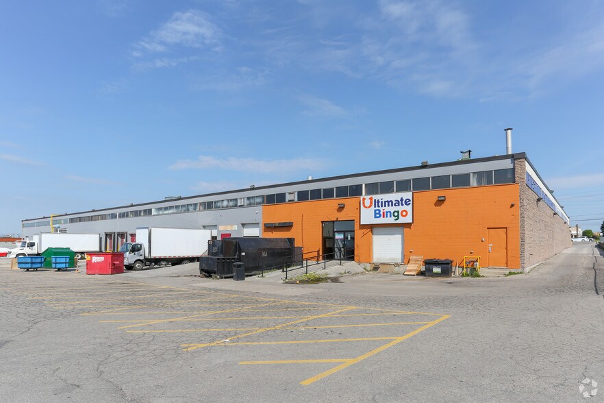 More Photos Of 5601 Steeles Ave W, Toronto Showroom For Lease