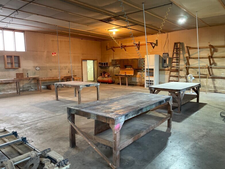 More Photos Of 3737 Lincoln Way W, Chambersburg Flex For Lease