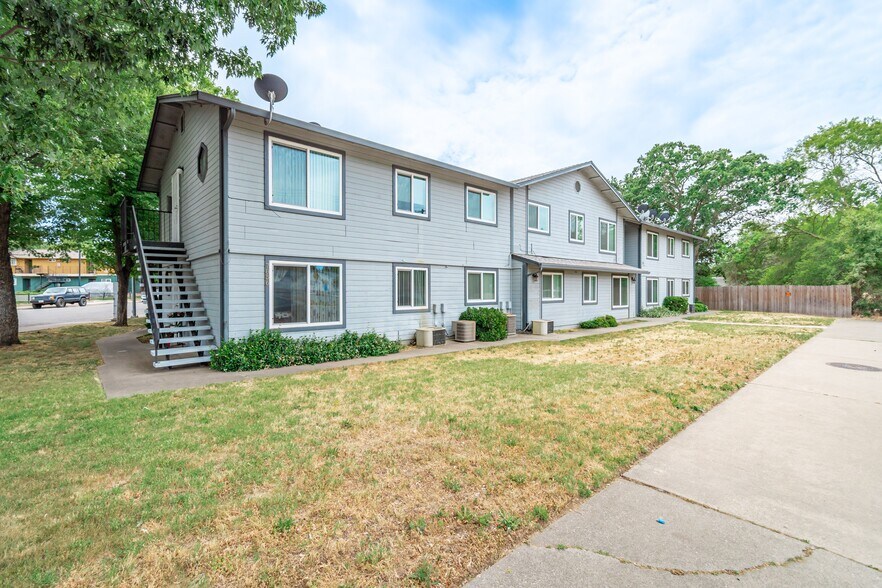 More Photos Of 7856 Old Auburn Rd, Citrus Heights Apartments For Sale
