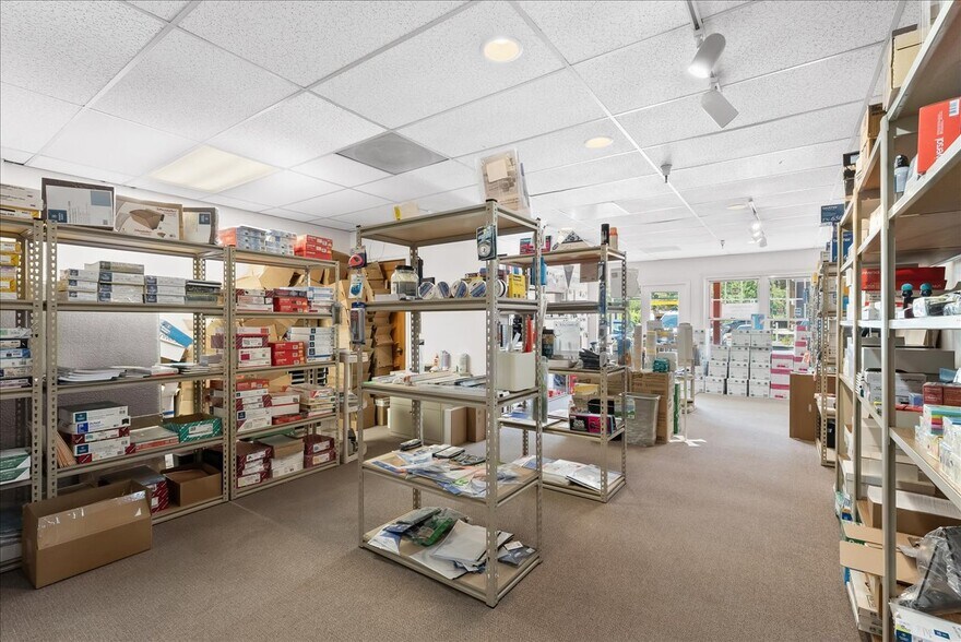 More Photos Of 2052 Prospector Ave, Park City Storefront Retail Office For Lease