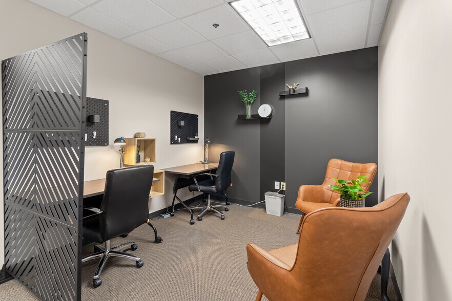 More Photos Of 192 ballard Ct, Virginia Beach Office For Lease