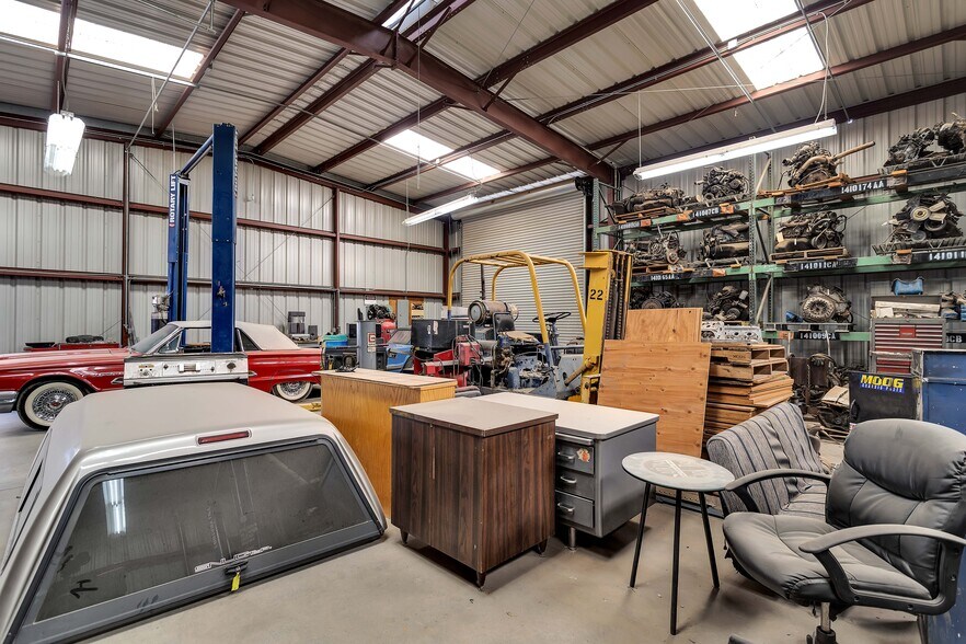 More Photos Of 75851 Baseline Rd, Twentynine Palms Warehouse For Sale