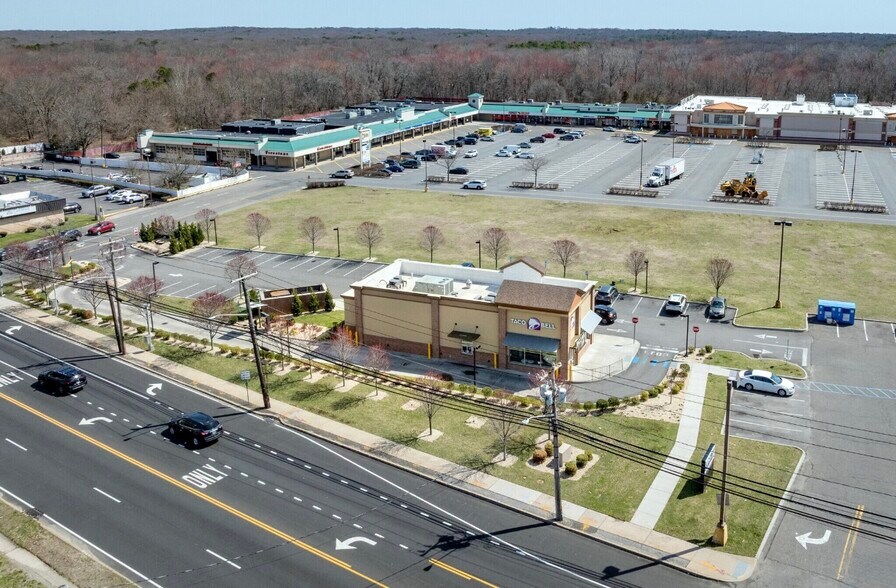 More Photos Of 264-350 Middle Country Rd, Coram Unknown For Lease