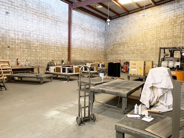 More Photos Of 500 alakawa St, Honolulu Warehouse For Lease