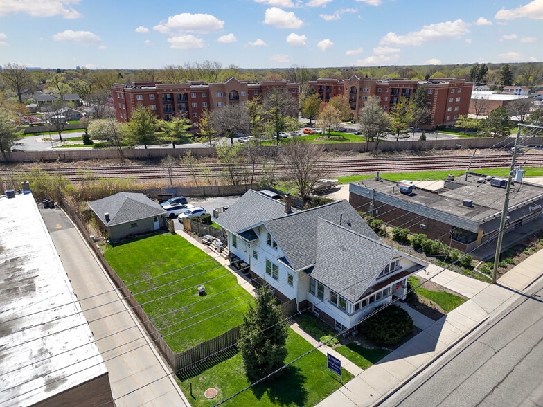 More Photos Of 111 E Palatine Rd, Palatine Multifamily For Sale