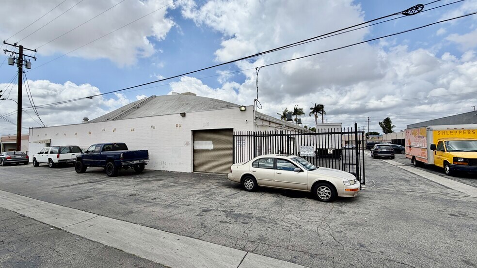 More Photos Of 1901 1st St, San Fernando Manufacturing For Sale