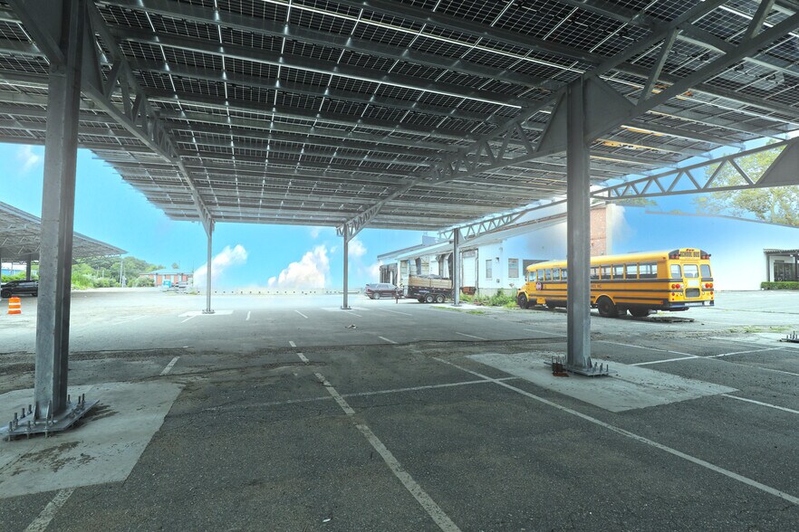 More Photos Of 376 Nash Rd, New Bedford Refrigeration Cold Storage For Lease