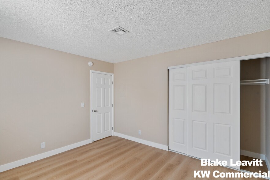 More Photos Of , Las Vegas Multifamily For Sale