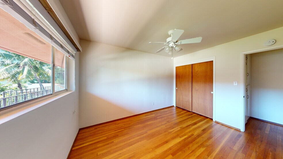 More Photos Of 830 C Ave, Coronado Apartments For Sale