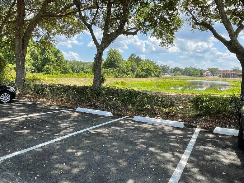 More Photos Of 2145 US Highway 441, Leesburg Office For Lease