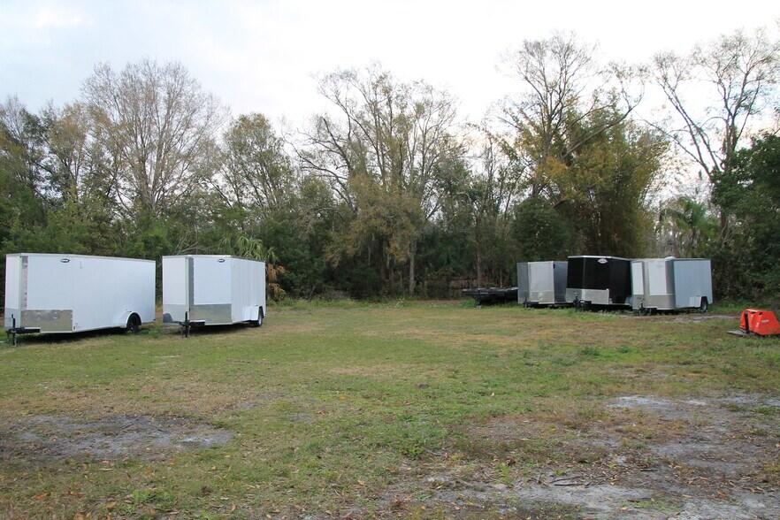 More Photos Of 18721 N Dale Mabry Hwy, Lutz General Retail For Lease