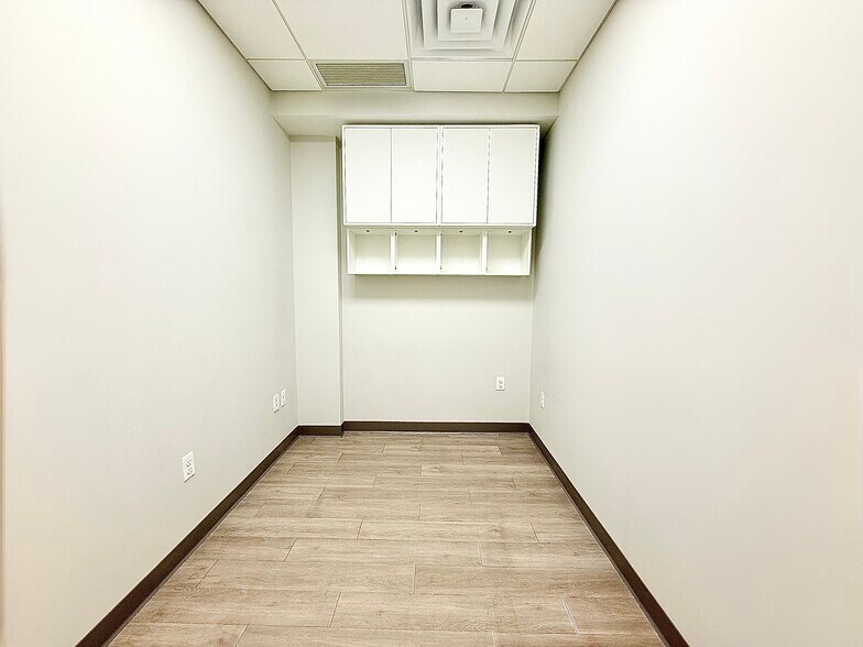 More Photos Of 86 Bowery, New York Office For Lease