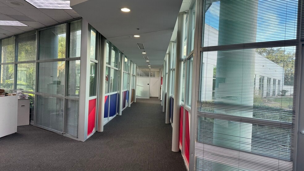 More Photos Of 2227 Welbilt Blvd, New Port Richey Office For Sale
