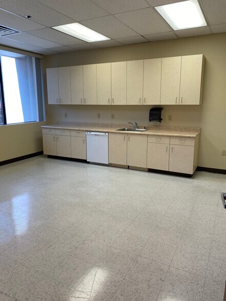 More Photos Of 2317 Gold Meadow Way, Gold River Office For Sale