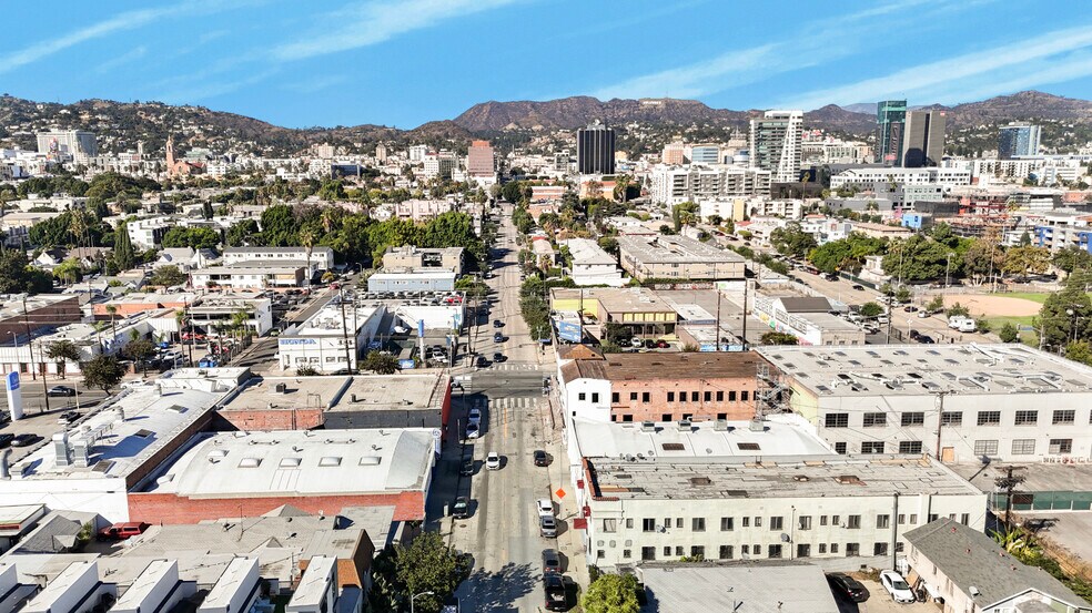 More Photos Of 1042 N Wilcox Ave, Los Angeles Hotel For Lease