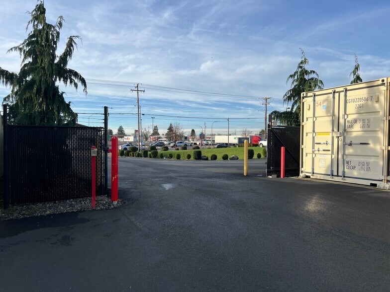 More Photos Of 6209 NE 121st Ave, Vancouver Warehouse For Sale