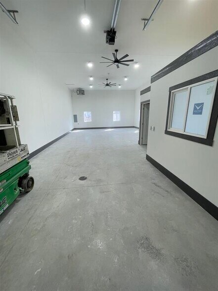 More Photos Of 407 Wengel dr, Reedsburg Light Manufacturing For Lease