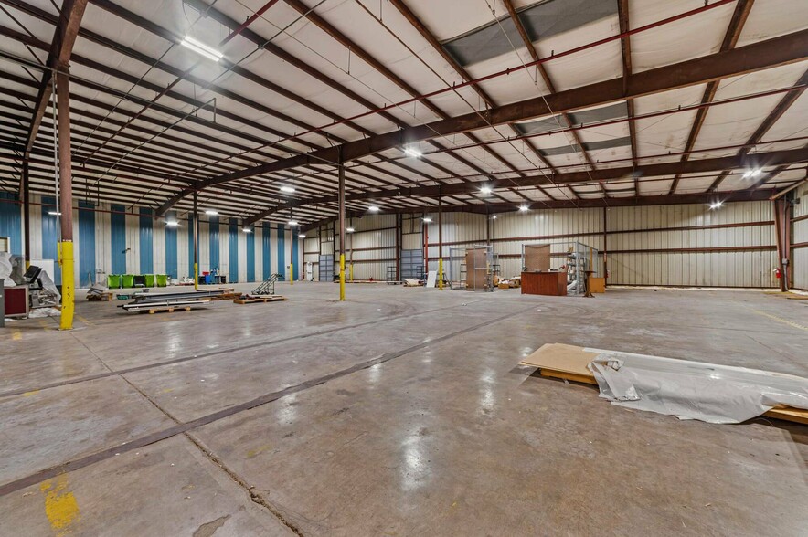 More Photos Of 2107 Black Creek Rd SE, Wilson Warehouse For Lease