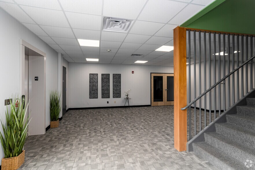 More Photos Of 600 G St, Millville Light Manufacturing For Lease