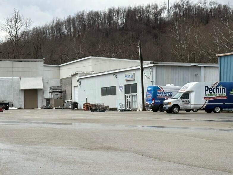 More Photos Of 479 Ferguson Rd, Dunbar Refrigeration Cold Storage For Sale