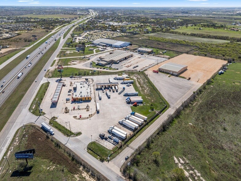 Primary Photo Of 75 County Road 372, Jarrell Warehouse For Lease