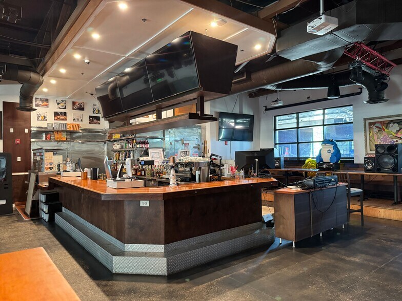 More Photos Of 4109 State Highway 121, Carrollton Restaurant For Lease