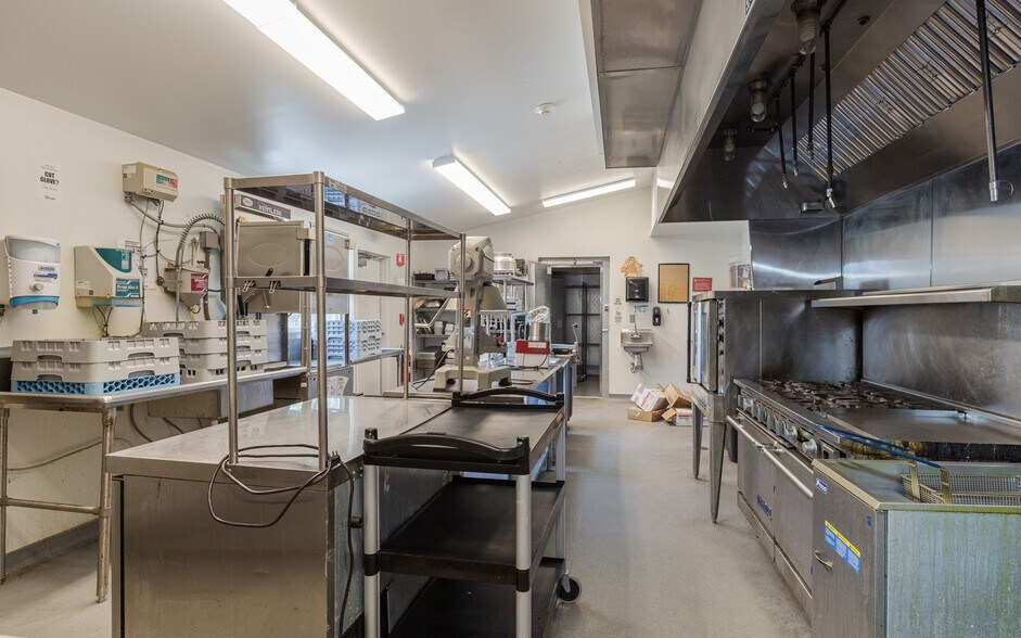 More Photos Of 608 Francestown Rd, Bennington Apartments For Sale