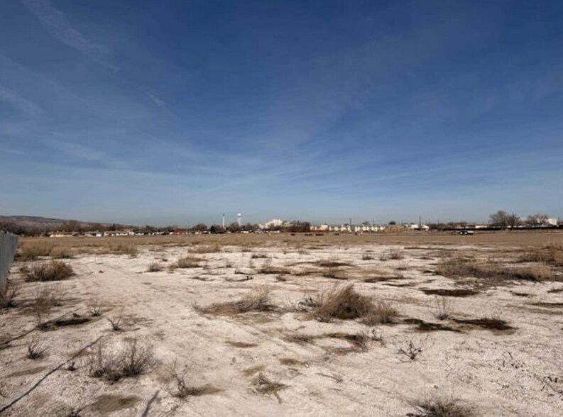 More Photos Of 2815 Grand Avenue, Grand Junction Land For Sale