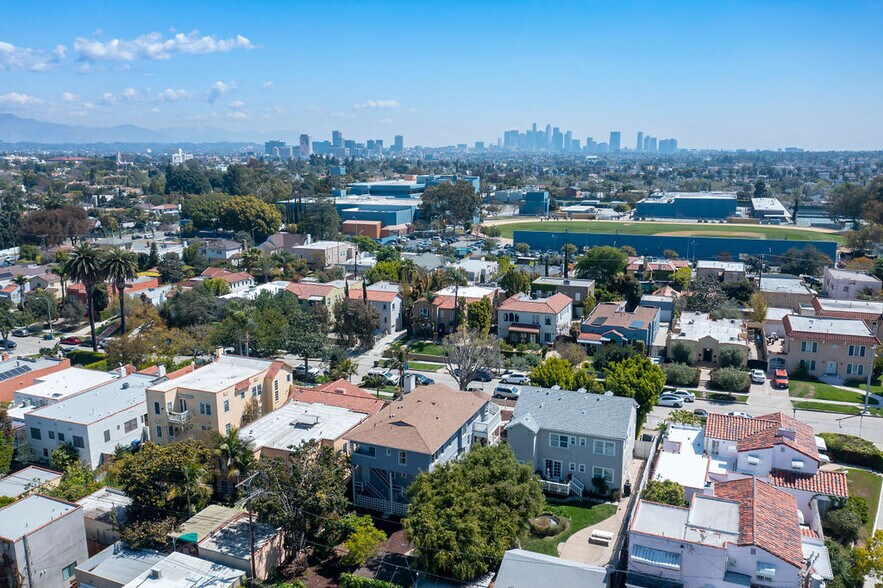 More Photos Of 1053 Hudson ave, Los Angeles Apartments For Sale