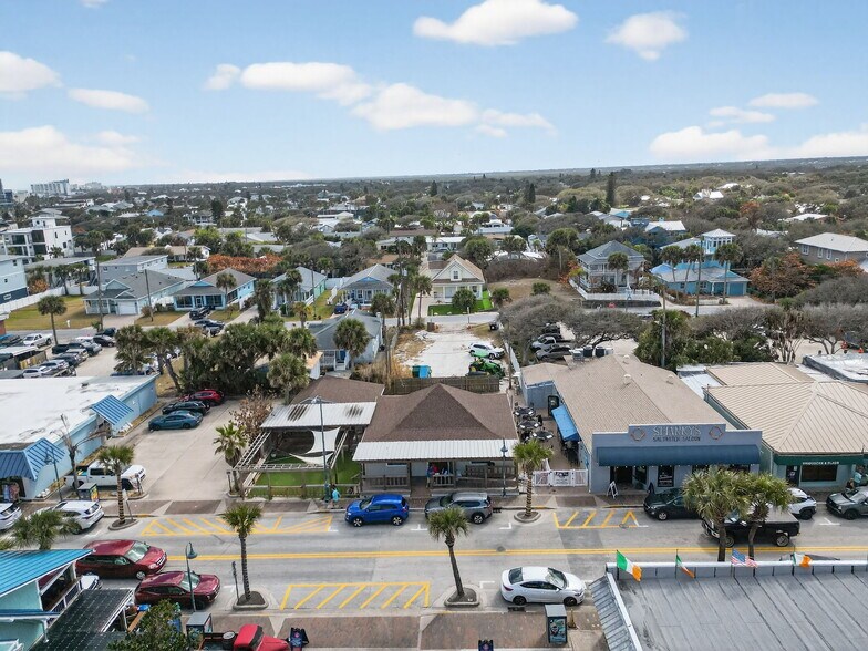More Photos Of 411 Flagler Ave, New Smyrna Beach Freestanding For Lease