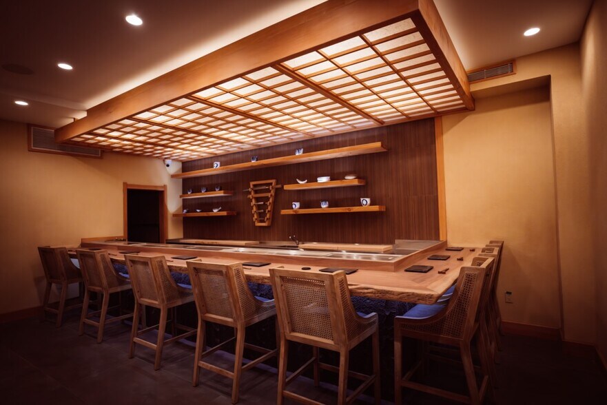 More Photos Of 117 Berry St, Brooklyn Storefront Retail Residential For Sale