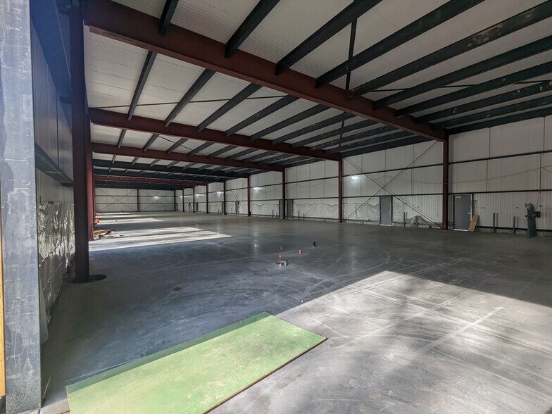 More Photos Of 275 Washington St, Franklin Unknown For Lease