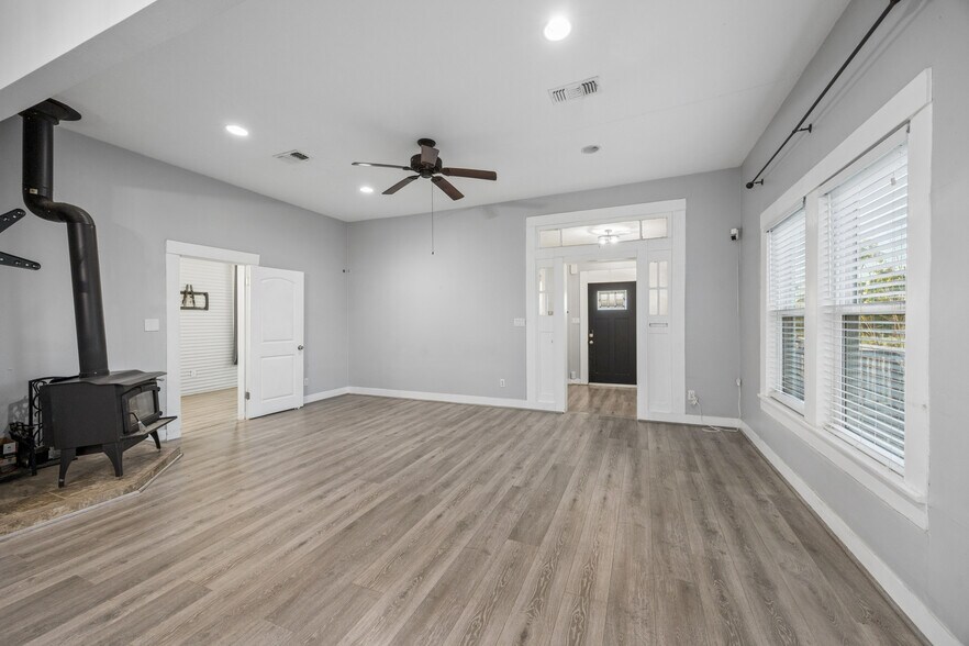 More Photos Of 10347 Pless Rd, Cat Spring Land For Sale