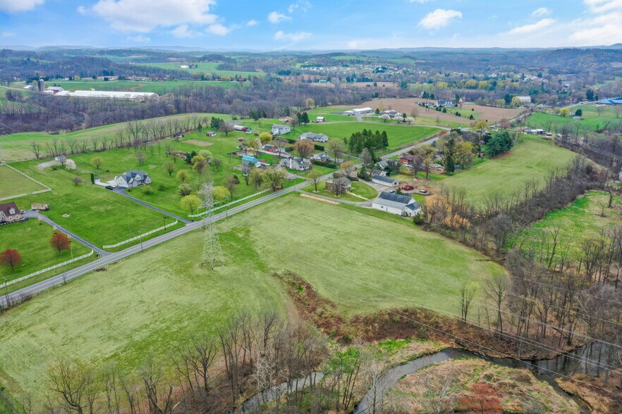 More Photos Of 140 Shartlesville Rd, Bernville Warehouse For Sale