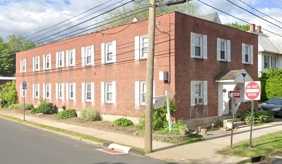 More Photos Of 5-7 Upson St, Bristol Apartments For Sale