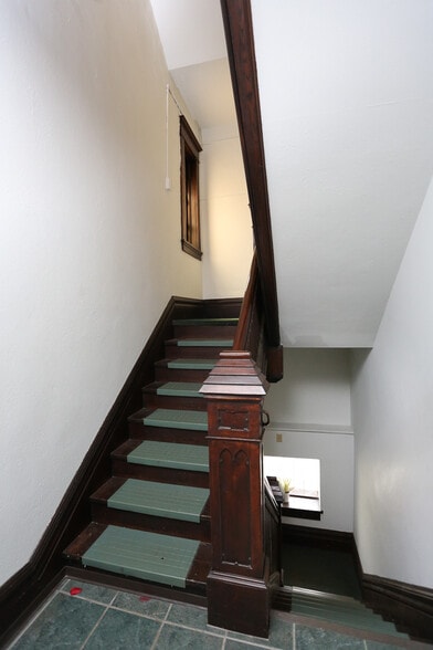 More Photos Of 1205 Elm St, Youngstown Religious Facility For Sale