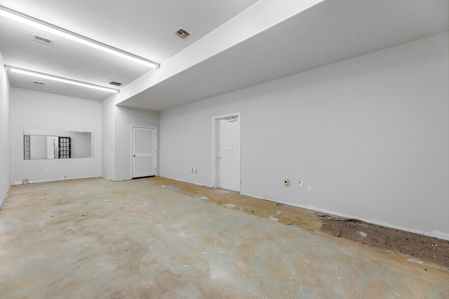 More Photos Of 2214 Route 37 E, Toms River Office For Lease