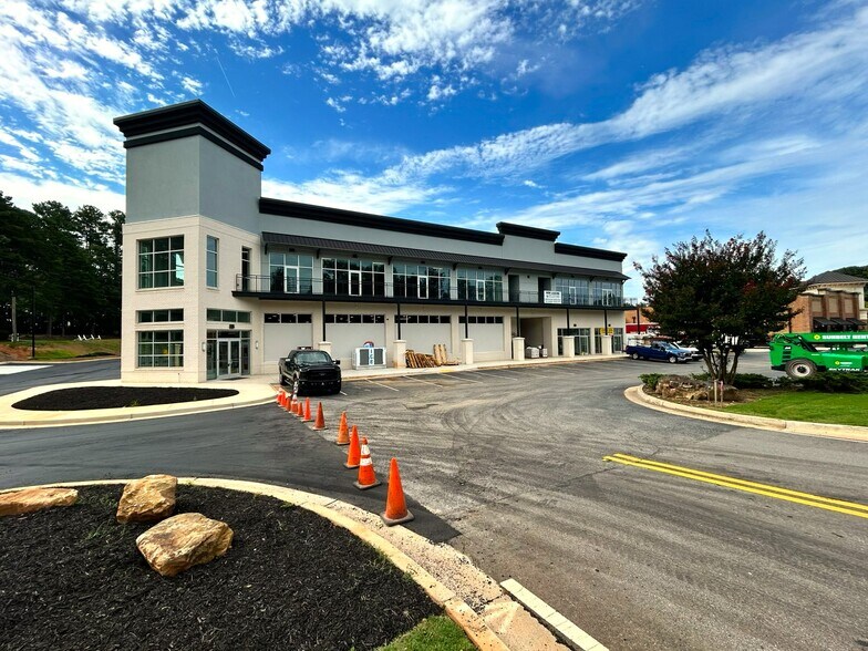 Primary Photo Of 90 New Cut Rd, Braselton Unknown For Lease
