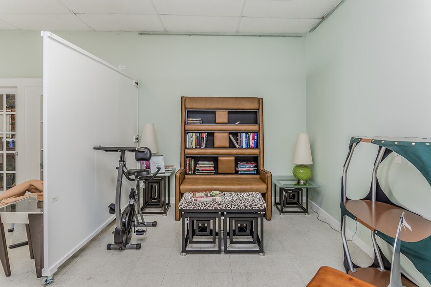 More Photos Of 29 Race St, Frenchtown Storefront Retail Office For Sale