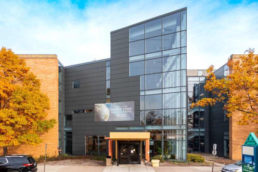 More Photos Of 7800 W Outer Dr, Detroit Medical For Lease