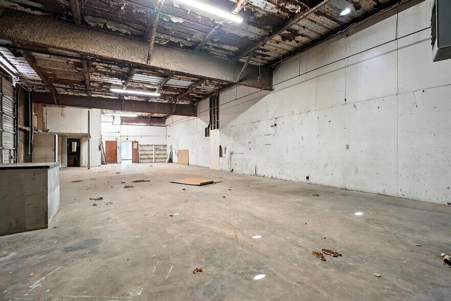 More Photos Of 926 Energy Dr, Abilene Warehouse For Lease